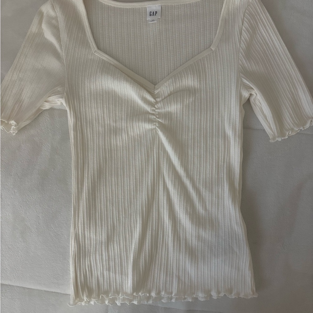 GAP Ivory Ribbed V-Neck Short Sleeve Top
